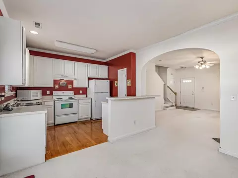 9 Canary Ct, Durham, NC 27713 photo 4