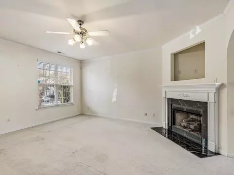 9 Canary Ct, Durham, NC 27713 photo 2