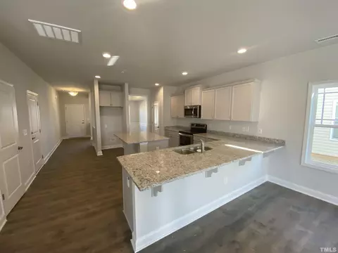 38 Knotty Pine Dr, Cameron, NC 28326 photo 5