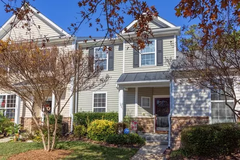 1221 Maroon Dr, Durham, NC 27713 photo 3