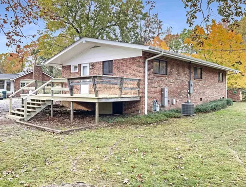 308 Crestview Dr, Durham, NC 27712 photo 4