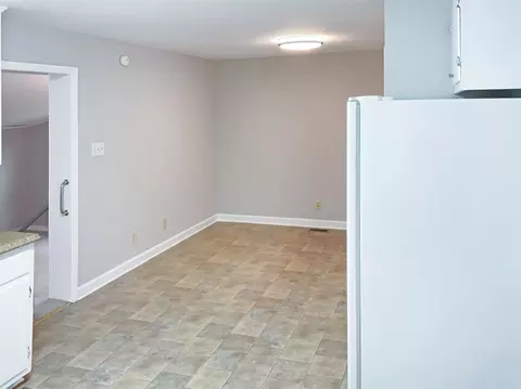 308 Crestview Dr, Durham, NC 27712 photo 20