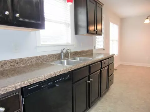 211 Bishop Ln, Dunn, NC 28334 photo 24