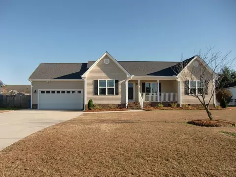 211 Bishop Ln, Dunn, NC 28334 photo 1