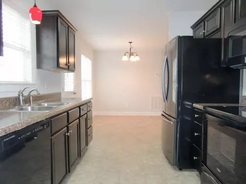 211 Bishop Ln, Dunn, NC 28334 photo 23