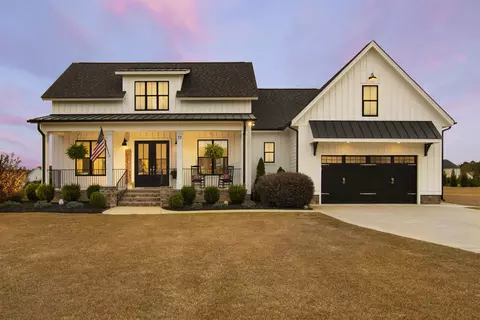 73 Constitution Ave, Smithfield, NC 27577 photo 1