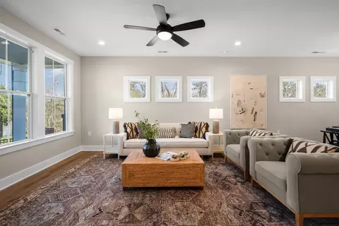 136 N Front St, Smithfield, NC 27577 photo 9