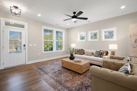 136 N Front St, Smithfield, NC 27577 photo 10
