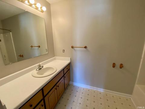 89 Green Tree Ct, Coats, NC 27521 photo 11