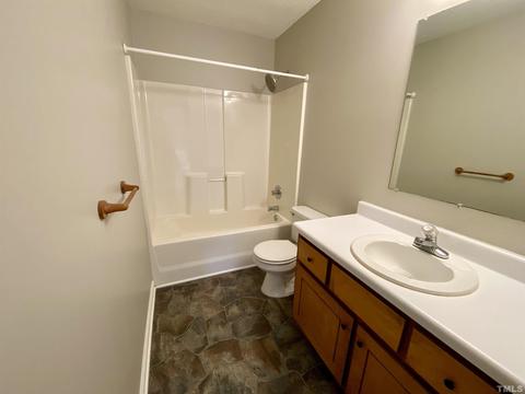89 Green Tree Ct, Coats, NC 27521 photo 10