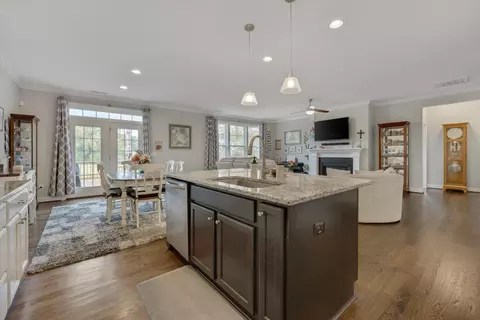 5347 Topspin Ct, Raleigh, NC 27609 photo 11