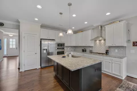 5347 Topspin Ct, Raleigh, NC 27609 photo 8