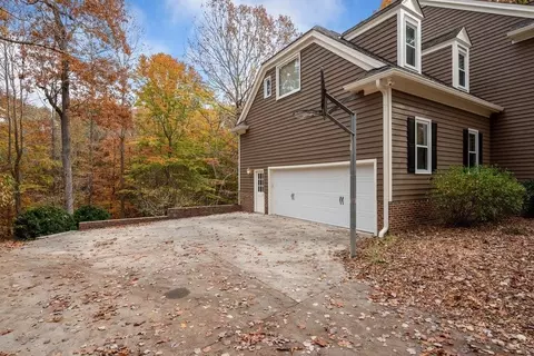 5 Hallbrook Ct, Durham, NC 27712 photo 6