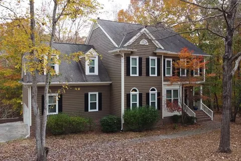 5 Hallbrook Ct, Durham, NC 27712 photo 4