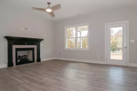 36 Maddox Cv, Benson, NC 27504 photo 7