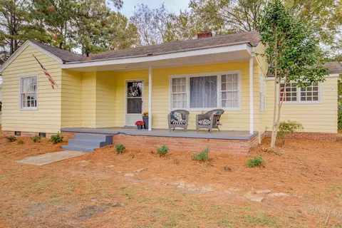 304 Mclean St, Spring Hope, NC 27882 photo 1