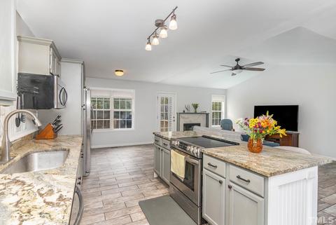 1405 Burchcrest Dr, Garner, NC 27529 photo 12