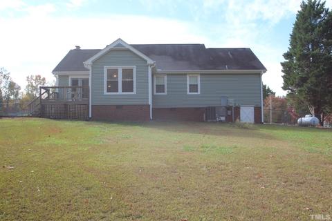 238 Bradley Dr, Benson, NC 27504 photo 14