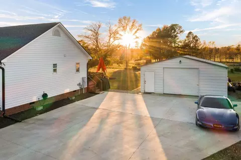 113 Eddy Ct, Benson, NC 27504 photo 8