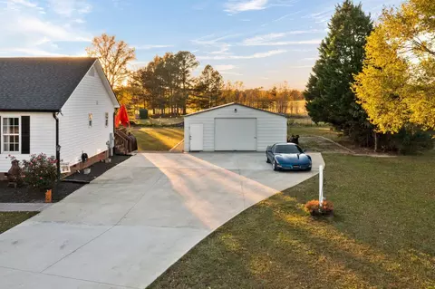 113 Eddy Ct, Benson, NC 27504 photo 9