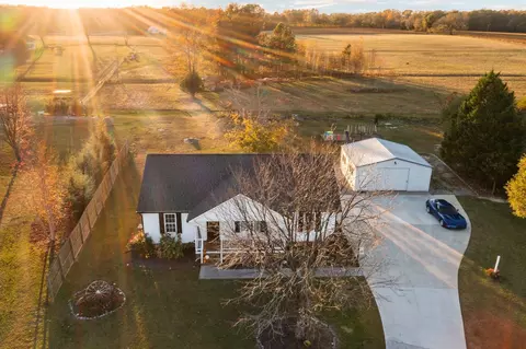 113 Eddy Ct, Benson, NC 27504 photo 4