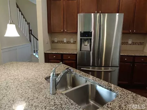 4345 Flintlock Ln, Durham, NC 27704 photo 3