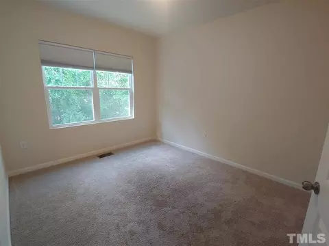 4345 Flintlock Ln, Durham, NC 27704 photo 14