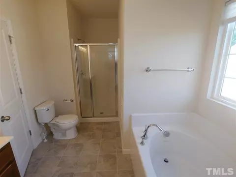 4345 Flintlock Ln, Durham, NC 27704 photo 13