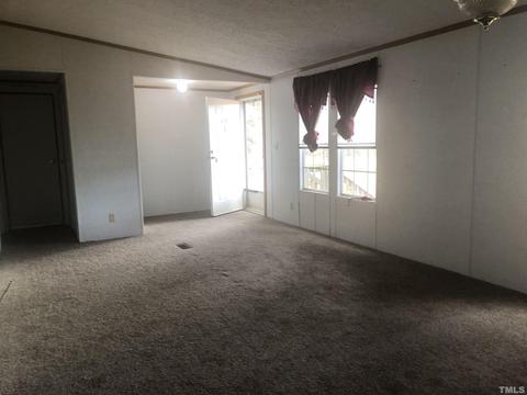 341 Tower Ln, Henderson, NC 27537 photo 2