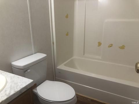 341 Tower Ln, Henderson, NC 27537 photo 9