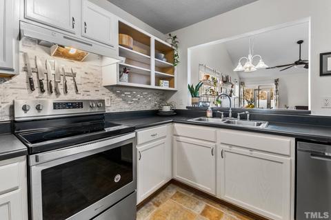 15 Pendleton Ct, Durham, NC 27713 photo 9