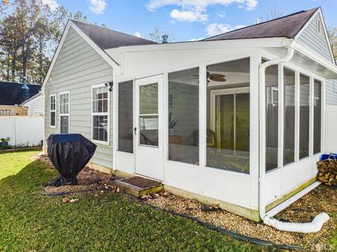 15 Pendleton Ct, Durham, NC 27713 photo 2