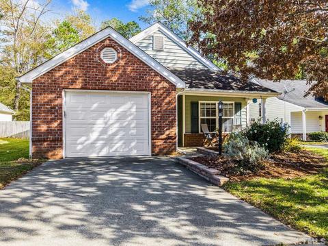 15 Pendleton Ct, Durham, NC 27713 photo 1