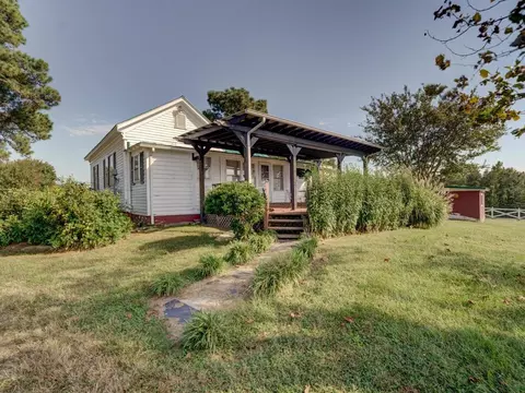 7959 Baskerville Rd, Baskerville, VA 23915 photo 41