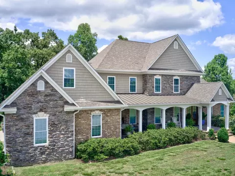 7959 Baskerville Rd, Baskerville, VA 23915