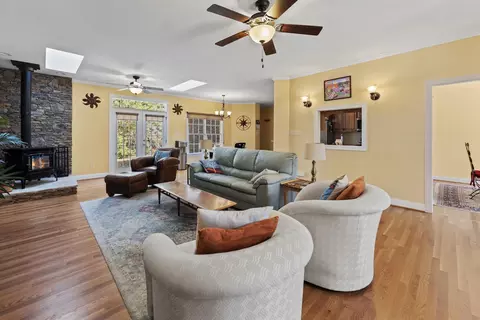25 Eaglefeather Path, Youngsville, NC 27596 photo 7
