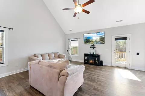 112 Sentry Oaks Dr, Garner, NC 27529 photo 12
