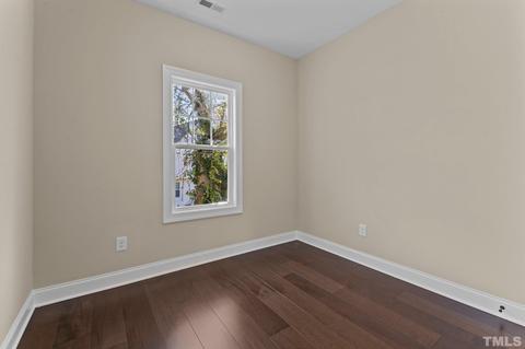 1606 E Main St, Durham, NC 27703 photo 10
