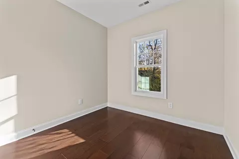 1606 E Main St, Durham, NC 27703 photo 11