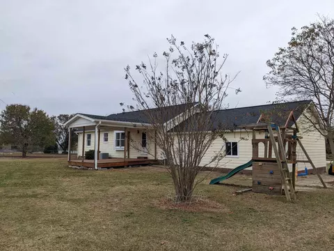 61 Baysprings Ct, Willow Spring, NC 27592 photo 2