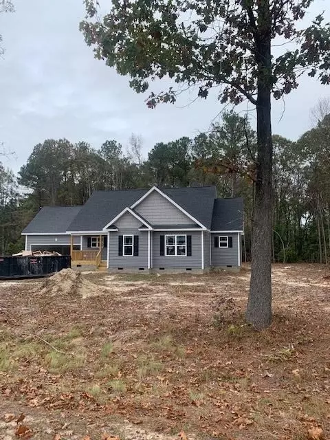 1359 Cobb Rd, Benson, NC 27504 photo 3