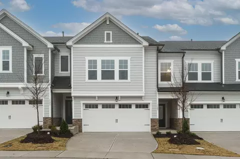 1105 Canary Pepper Dr, Durham, NC 27713 photo 1