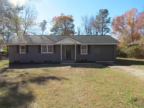 67 Gladiola Dr, Spring Lake, NC 28390 photo 1