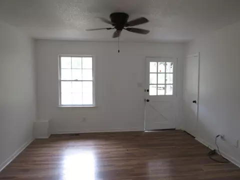 67 Gladiola Dr, Spring Lake, NC 28390 photo 6