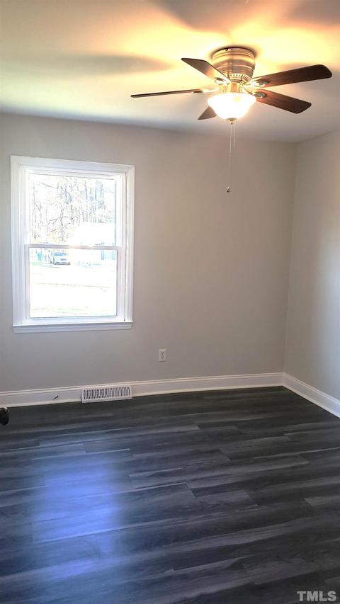 624 Rippling Stream Rd, Durham, NC 27704 photo 18