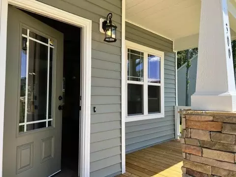 300 Lowery Ln, Benson, NC 27504 photo 1