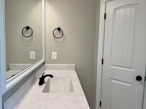 300 Lowery Ln, Benson, NC 27504 photo 15