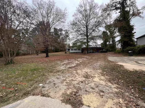 627 Rawls Dr, Raleigh, NC 27610