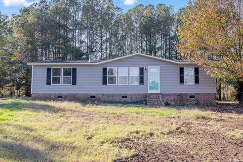 101 Rolling Hills Ln, Middlesex, NC 27557 photo 3