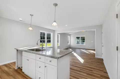 1101 E Lizzie St, Selma, NC 27576 photo 7